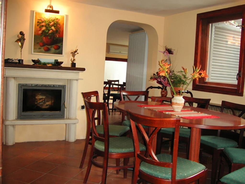 Guest House Yanina Βάρνα Εξωτερικό φωτογραφία