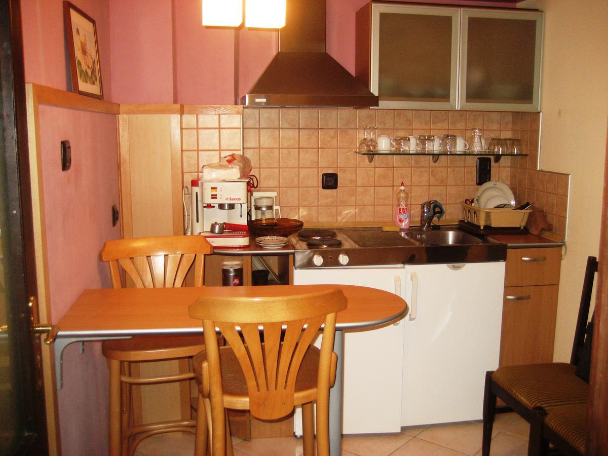 Guest House Yanina Βάρνα Εξωτερικό φωτογραφία