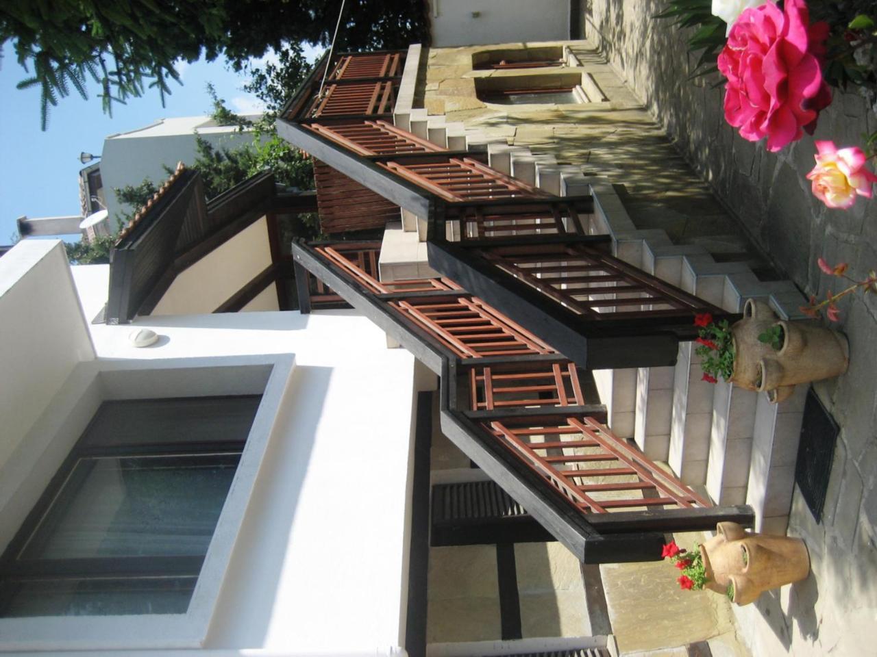 Guest House Yanina Βάρνα Εξωτερικό φωτογραφία