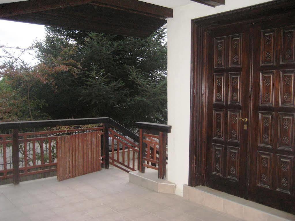 Guest House Yanina Βάρνα Εξωτερικό φωτογραφία